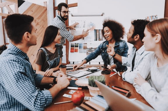 5 Reasons A Marketing Agency Is Worth The Investment - And How To Find The Right One