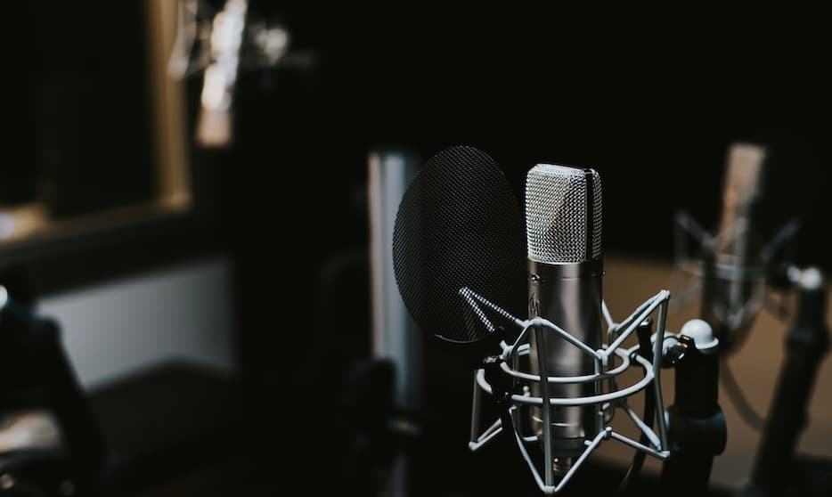 Top 5 Reasons To Buy Rode NT1 Studio Microphone