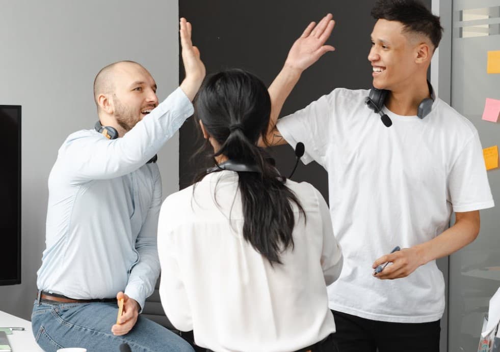 5 Reasons Why Modern Tech Improves Office Productivity